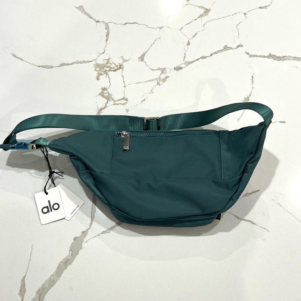 NWT ALO YOGA BELT BAG - Picture 4 of 4